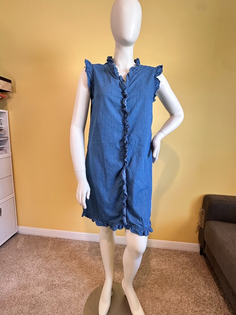 Chambray Ruffle Shift Dress | Sleeveless Denim Look | Size L